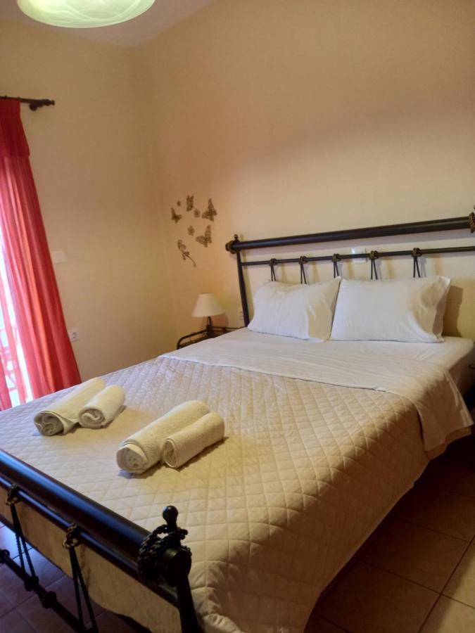 Flisvos Apartments Megalochori  Экстерьер фото