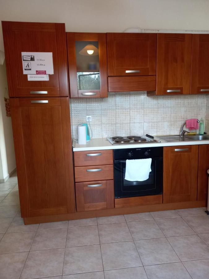Flisvos Apartments Megalochori  Экстерьер фото